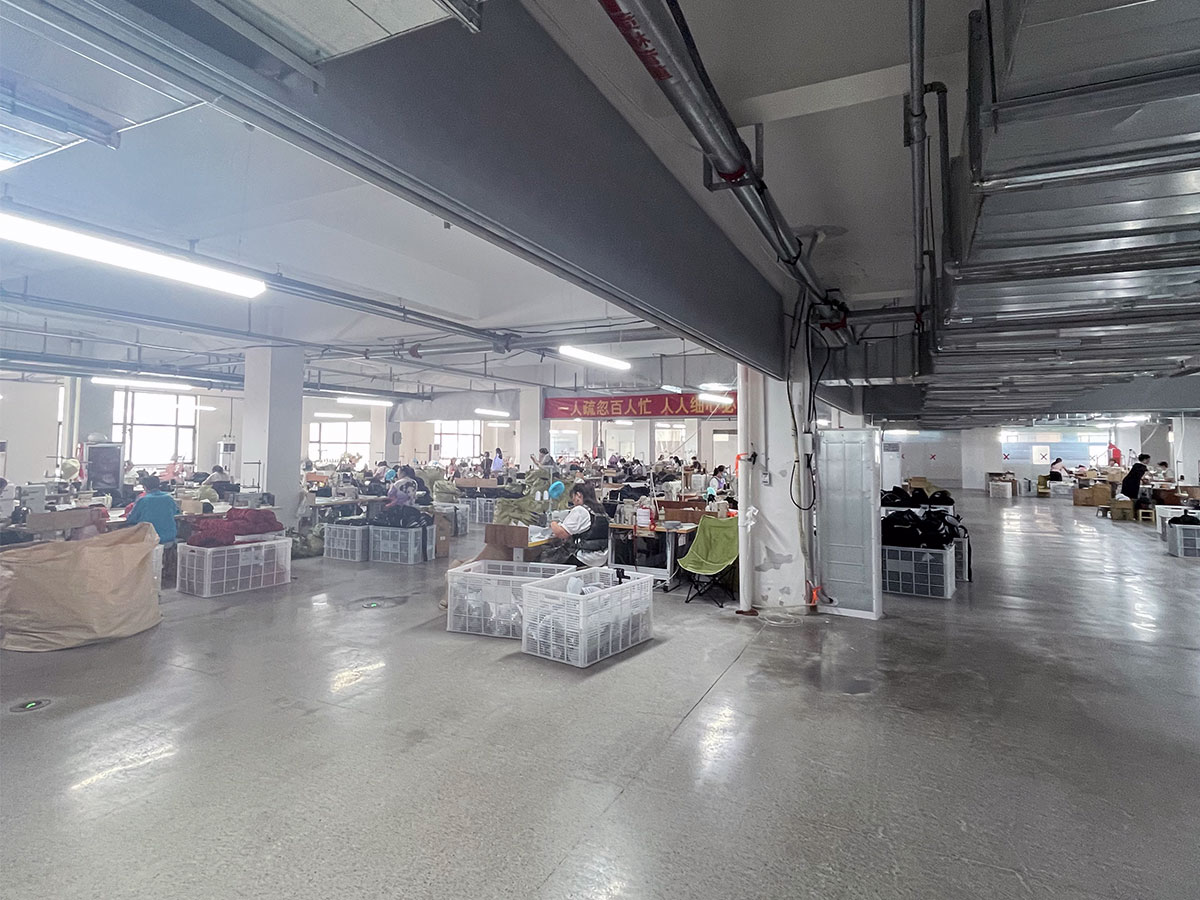 Production floor at Yuchen Hat Co., Ltd.